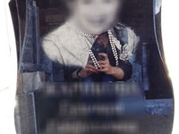 изображения памятника из гранита с портретом